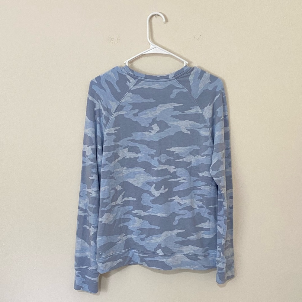 Athleta Girl Heather Blue Camo Printed Warm Up Sweatshirt Size XXL - Picture 3 of 7